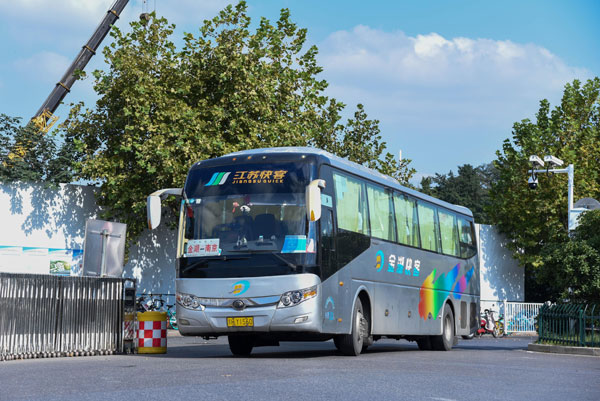 （深圳大巴租車）網(wǎng)友把深圳分為五個區(qū)？疫情期間大巴出