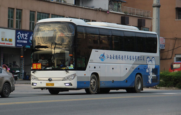 （上海班車租賃）上海班車公司哪家服務最好？